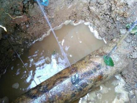 阿鲁科尔楼顶漏水维修公司分享下漏水检测的原理